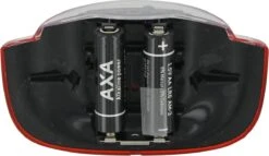 AXA Omega - Fiets Achterlicht - LED Fietsverlichting Op Batterij – Auto On/off Systeem - 50-80 Mm - Rood -Winkel Voor Fietsbenodigdheden 1200x696