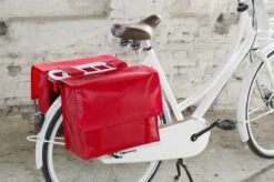 New Looxs Cameo Dubbele Fietstas - Bisonyl - 46 Liter - Rood -Winkel Voor Fietsbenodigdheden 1200x799 6