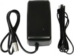 Giant - Elektrische Fietsoplader - 36V - 4A - 5-pins 17 Giant - Elektrische Fietsoplader - 36V - 4A - 5-pins -Winkel Voor Fietsbenodigdheden 1200x888