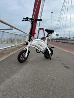 Windgoo - B3 Elektrische Long-Range E-Bike Met Trappers - E-bike - 25Km / H - Wit -Winkel Voor Fietsbenodigdheden 900x1200 3